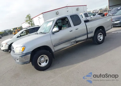 2001 Toyota Tundra Sr5 из США, поврежденный, VIN 5TBRN341X1S184948